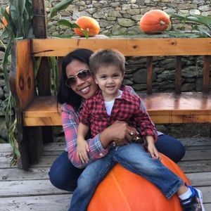 Meet your Posher, Rachel